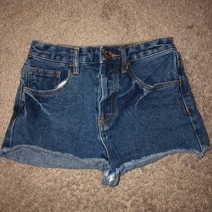 Forever 21 high waisted medium wash shorts